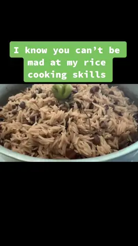 Rice and peas #cookingtiktok #Foodie #riceandpeas #riceandbeans #cookingvideos #chef