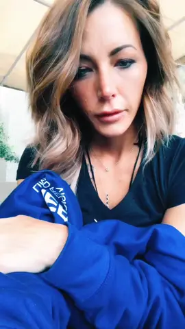 I just want to vent. If you see this just listen. People hurt. People are damaged we need to start lifting eachother up. No hashtags needed.