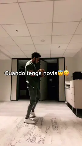 Cuando tenga novia.. shhh 🤫 yo seré su étriper #loqueyoquieroesunagata #pourtoi #parati #porti #poutyface #foryou #fou #fup##yp #yoenlafiesta #danser