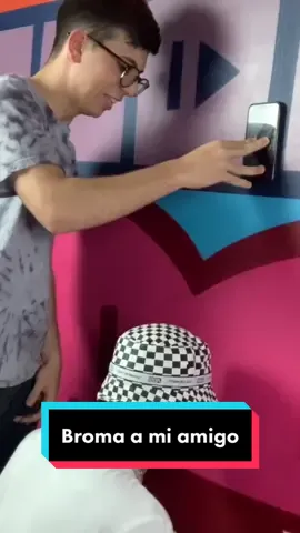 Ame este case para hacerle la broma a mi amigo de @plutocase si quieren comprarla les dan descuento con mi codigo “RAMY”de 20 menos @cristhianrincon0