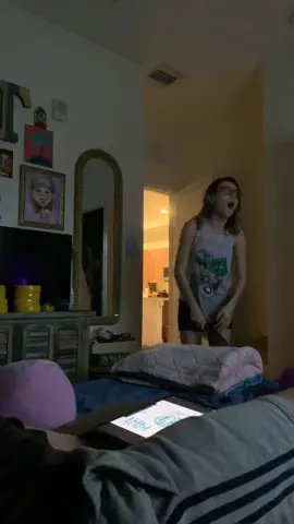 she’d take one for the team, I luv her #fyp #foryoupage #gay #wlw #DidYouKnow