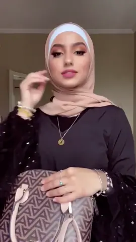 Life happens. Jewelry and makeup helps! ✨ @alaa_alkhatib x  #zudo#palestinegirl #jewelry #fyp #culture #beauty