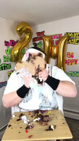 WE HIT 2 MILLION FOLLOWERS! #foryoupage #foryou #fyp #celebration #party #cake #balloons #graffiti #mess #2million #followers #funny