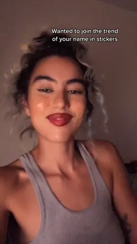 *screams in Kenan Thompson* WHYYYYYYYYYY #aaliyah #stickers