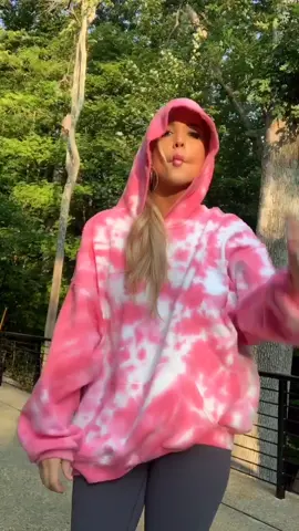 lol this is my favorite dance i can't stop (dc:@janeciajanel)