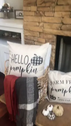 Decorate with Me! #fall #RaiseYourGame #IGotTheMusic #fypchallenge #falldecor2020 #garland #decorate #hobbylobby #joannsfabrics #modernfarmhouse
