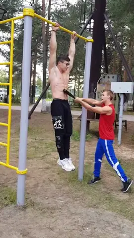 Укрепляем пресс!))🤜🏼🔥🔥❤@bog_sw #workout #воля #пресс #турник #рек