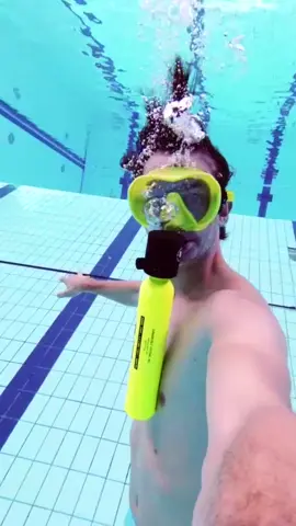This is so cool. #gadget #diving #pool #fyp #pirbadet #underwater