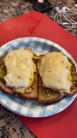 #breakfast #yummy #kindahealthy