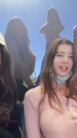 Country girls @walagoot @marsthewitch #greenscreen #GetTheLook #fyp #allnatural #boostyourmood