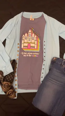 Anyone else a @jadelynnbrookesisters addict? #jadelynnbrooke #JLB #disneystyle #Denim4all #fallfashion #fallfashion2020 #disneystyle #affordable #dis