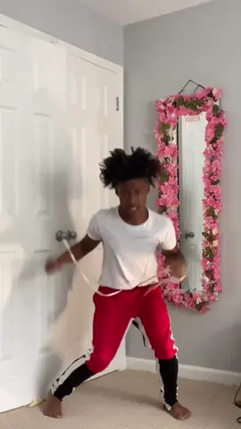 this a lil freestyle it’s a lil sloppy 😅🖤 is it ok if i just dance today is et ok wit y’all ?