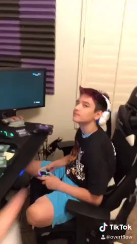 EVERY ELIM = 1000 VBUCKS for my LITTLE BROTHER 😂✅🔥 FORTNITE CHALLENGE🥳 @cayedenkickz (read my bio if you need vbucks) #tiktokpartner #LearnOnTikTok