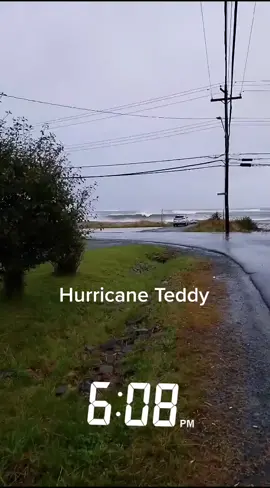#hurricanecheck #ocean #waves #Teddy