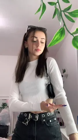 this dance gives me last year vibes