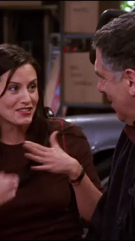 But he’s a medical marvel! #friends #friendstv #friendstvshow #monicageller #rossgeller #jackgeller