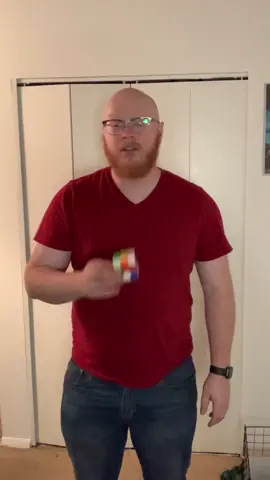 #howto solve a #rubikscube! #magic #magician #magictrick #PetThings #fyp #foryou #foryoupage #viral #trending #xyzbca #tiktok #goviral #please