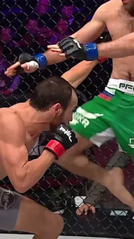 The perfect flying knee (@pflmma) #mma #pfl #knockout #flyingknee #FeelingGood