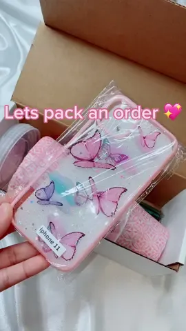 Free shipping!! Link in bio #fy #fyp #shipping #freeshipping #SmallBusiness #packanorder #shippingorders #foryourpage #packingorders #starbucks #vinyl