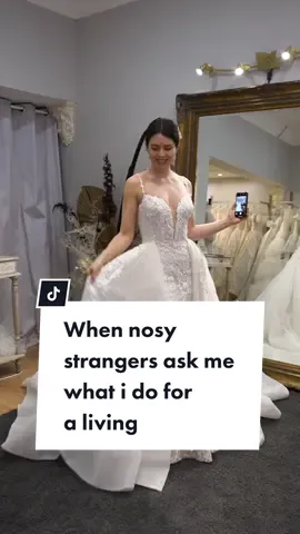 Easier than explaining model/bridal stylist/content creator (in: @valeria.lipovetsky) #blanchebridal #weddingdress #bridalstylist #weddingtok #itgirl