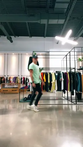 Christmas🤣 @lilijadepepin 🤪 ig-mik_district5💙 #fyp #viral #canada #justforfun #foryou