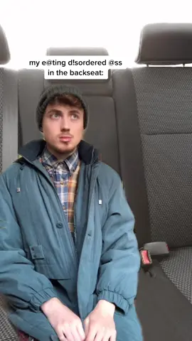 me in the backseat: 👁👄👁 i kinda felt bad but he got his lunch eventually #edrecovery #fyp