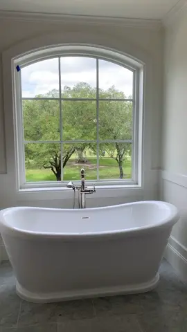#bathroomremodel #bathroom #bathroomdesign #bathroominspo #mmlighting #houstonhomes #houstondesign #roomwithaview #housebeautiful #dreamhome #houston