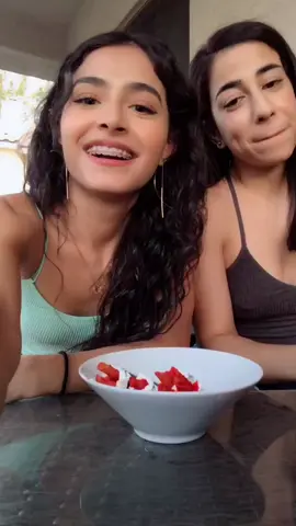 “Hi guys!” lmao me and my imaginary yt channel 😂 #fyp