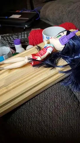 forgive me @s80.mlady.customs for getting a slight head start 😅  #staytuned #getthelondonlook #collab #dollcustomizing #dollmaking #redqueen