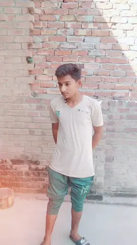 Bhai na kro like him job so like kElIyA video bnatay Hain bs  shock ha is liya#standwithkashmir #fyp