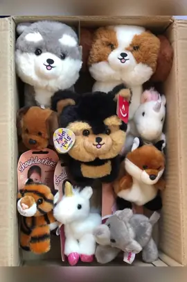 The most adorable and cuddly stuffed friends ever from Aurora World! #hottoys #holidays #giftguide #auroraworld #unboxing #unbox ￼