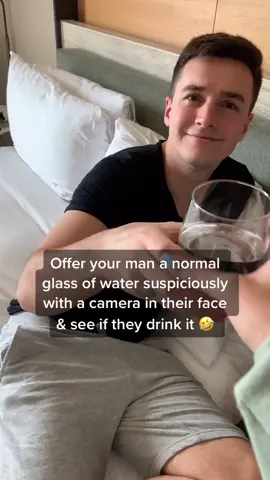 Why did I feel evil doing this 🤣 #fyp #foryou #couples #couple #trend ib: @aileenchristineee