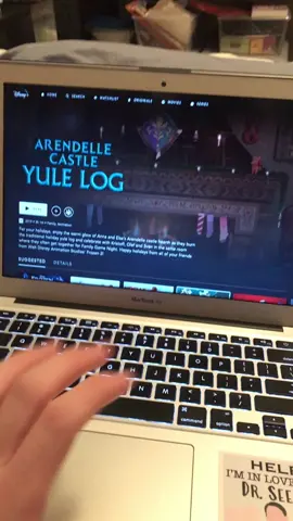 #frozen #disney #disneymovie #frozen2 #elsa #olaf #disneyplus #fyp #foryoupage #Levitating #xyzbca #christmas