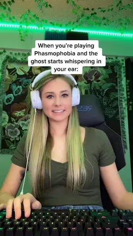 If you haven’t tried this game yet, it’s perfect for spooky season! SUPER SCARY 🥴👻