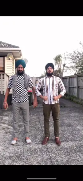 Tu ta gussa ee kr gya@sharryvirknz 😂😂😂@jagwinderchahal94 #funny #foryoupage #tiktok #jassa #ਬੁਲੰਦਪੰਜਾਬੀ #aucklandwale #punjabi #foryou #tiktoknz