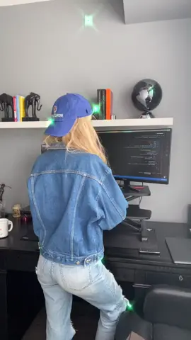 Don’t you hate when you code yourself different colours 😅 #Tech #techcareer #girlboss #coding #softwareengineer #softwaredeveloper