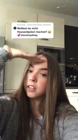 @leonie._.brmn antworten 😳😳erwischt! insta: annixashley 💕 #hausaufgaben #humor #reaction #reagieren #lustig #schule