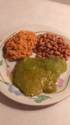 Chuletas De Puerco En Salsa Verde  #recetafacil #chuletasdepuerco #fyp