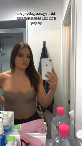 I know everyone’s doing this atm, but it’s too funny #fyp #DOLLHOUSECHALLENGE #foryou #foryoupage