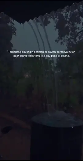 Hujannya Awet kaya kenangan.