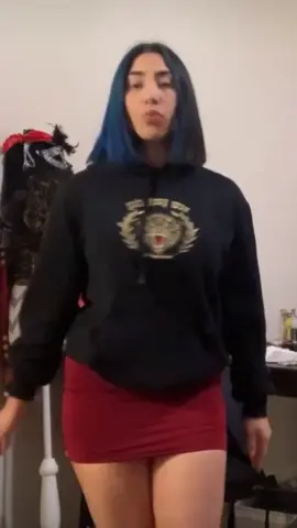 I tried to dance again to a song I never heard before cuz I want the clout