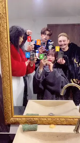 1,2,3,4,5 번 중에                                                어떤 핸드폰으로 촬영했을까요??                  @jblacknpink @mmarymmarymmary @shinsama422 @dl_alex85