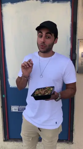 Pad See Ew > Pad Thai is a scientific fact. 📍Ruam Mitr, LA #thai #thaifood #noodles #food #foodreview #review #foodiefam #foodfam #foodvideos