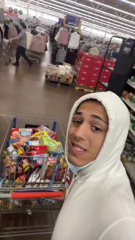 stay safe babes🤣👋🏽