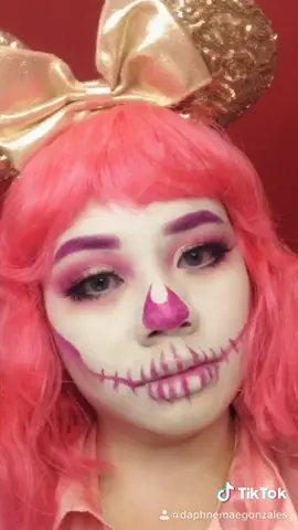 too late for #halloween ? hehe #NeonShadow #MyHobby #RedBullDanceYourStyle