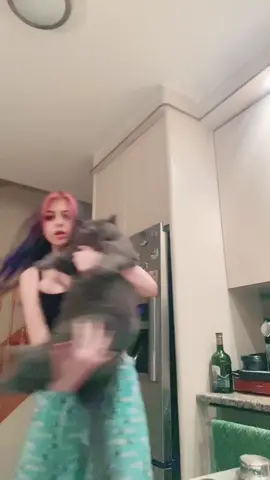 he bit my face lol #fyp