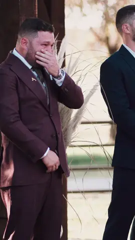 Oh my gosh! Groom’s reaction to his bride and son coming to the altar is pure love and loyalty ❤️🥰😭 #firstlook #Love #wedding #groomreaction