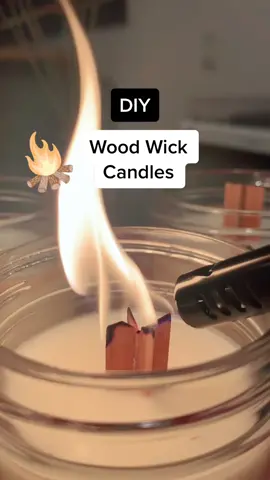 Nothing beats the crackling sound of a cozy wood wick candle! #DIY #diycandles #candlemaking #falldiy #cozy