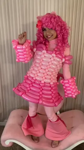 My little pony balloon cosplay. @pariscosplayss @houstonheroheadqu #pinkiepiecosplay #pinkiepie #ballooncosplay #mlpcosplay #mylittleponycosplay #pink