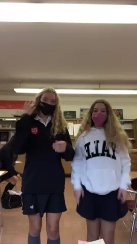 @sarahalexaa @nicoletakenini